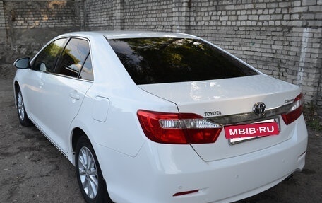 Toyota Camry, 2014 год, 2 070 000 рублей, 4 фотография