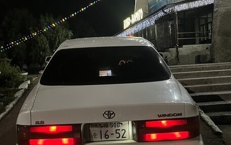 Toyota Windom, 1994 год, 300 000 рублей, 21 фотография