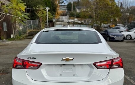 Chevrolet Malibu IX, 2021 год, 1 560 000 рублей, 5 фотография