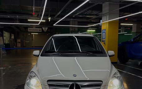 Mercedes-Benz B-Класс, 2011 год, 1 070 000 рублей, 25 фотография