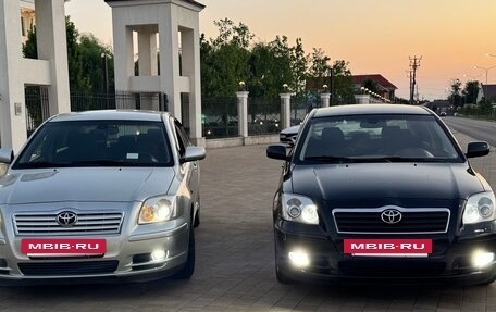 Toyota Avensis III рестайлинг, 2004 год, 680 000 рублей, 7 фотография