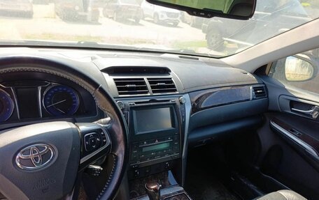 Toyota Camry, 2015 год, 1 690 000 рублей, 5 фотография