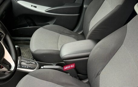 Hyundai Solaris II рестайлинг, 2013 год, 650 000 рублей, 6 фотография
