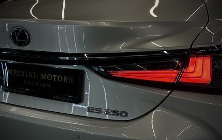 Lexus ES VII, 2019 год, 3 500 000 рублей, 6 фотография