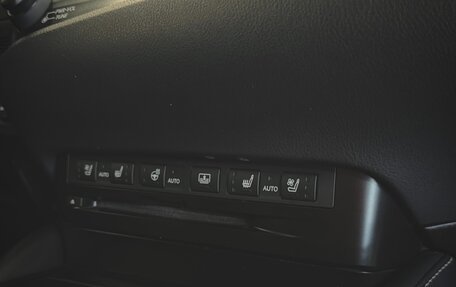 Lexus ES VII, 2019 год, 3 500 000 рублей, 22 фотография