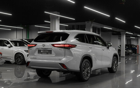 Toyota Highlander, 2026 год, 5 440 000 рублей, 25 фотография