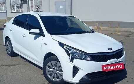 KIA Rio IV, 2020 год, 1 741 000 рублей, 2 фотография
