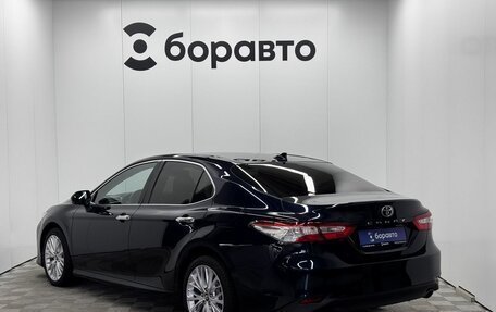Toyota Camry, 2018 год, 2 785 000 рублей, 6 фотография