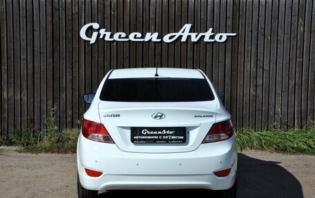 Hyundai Solaris II рестайлинг, 2011 год, 640 000 рублей, 4 фотография