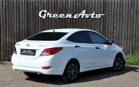 Hyundai Solaris II рестайлинг, 2011 год, 640 000 рублей, 5 фотография