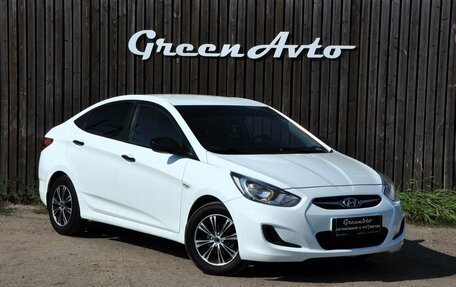 Hyundai Solaris II рестайлинг, 2011 год, 640 000 рублей, 7 фотография