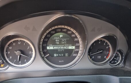Mercedes-Benz E-Класс, 2011 год, 1 350 000 рублей, 5 фотография