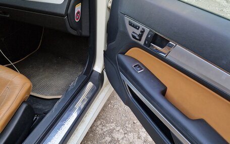 Mercedes-Benz E-Класс, 2011 год, 1 350 000 рублей, 9 фотография
