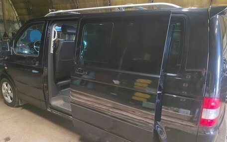 Volkswagen Multivan T5, 2008 год, 1 850 000 рублей, 3 фотография