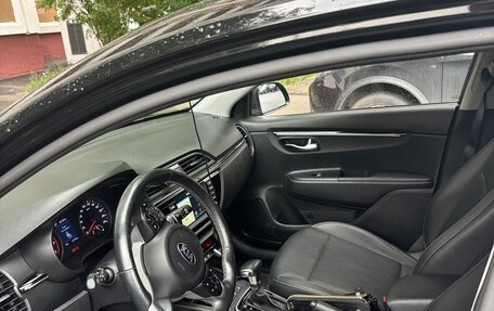 KIA Rio IV, 2019 год, 1 600 000 рублей, 8 фотография