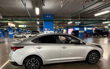 Hyundai Solaris II рестайлинг, 2021 год, 1 552 000 рублей, 3 фотография