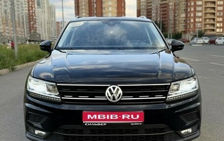 Volkswagen Tiguan II, 2019 год, 2 890 000 рублей, 2 фотография