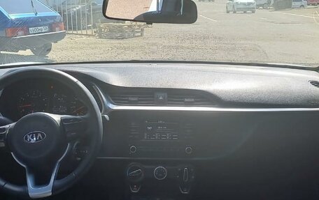 KIA Rio IV, 2020 год, 1 828 000 рублей, 5 фотография
