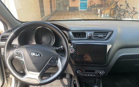 KIA Rio III рестайлинг, 2017 год, 800 000 рублей, 11 фотография