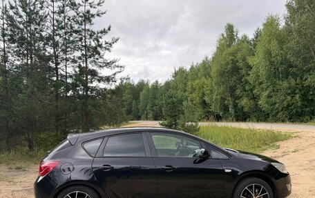 Opel Astra J, 2010 год, 540 000 рублей, 11 фотография