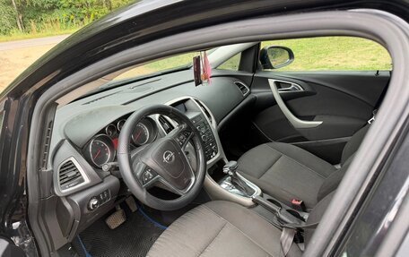 Opel Astra J, 2010 год, 540 000 рублей, 17 фотография