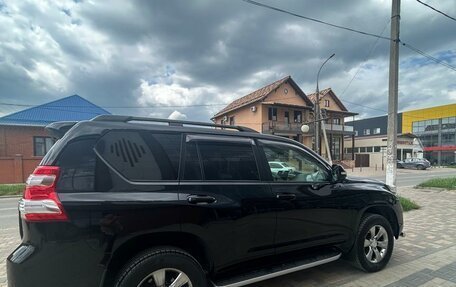 Toyota Land Cruiser Prado 150 рестайлинг 2, 2017 год, 4 300 000 рублей, 8 фотография