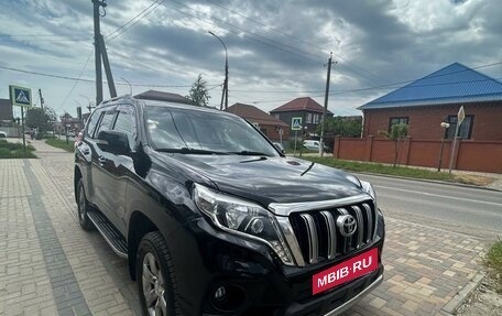 Toyota Land Cruiser Prado 150 рестайлинг 2, 2017 год, 4 300 000 рублей, 12 фотография