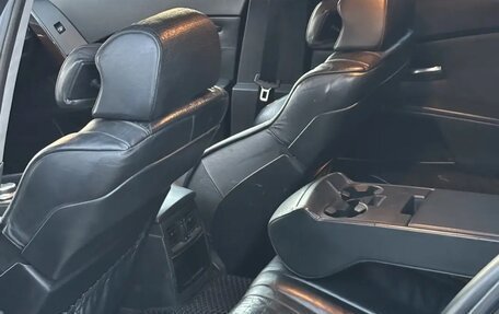 BMW 5 серия, 2004 год, 750 000 рублей, 2 фотография