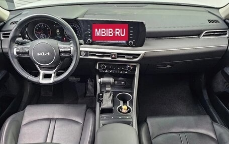 KIA K5, 2023 год, 1 628 440 рублей, 10 фотография