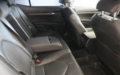 Toyota Camry, 2019 год, 3 250 000 рублей, 18 фотография