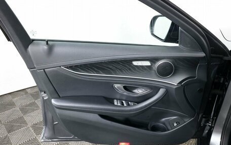 Mercedes-Benz E-Класс, 2021 год, 4 470 000 рублей, 9 фотография