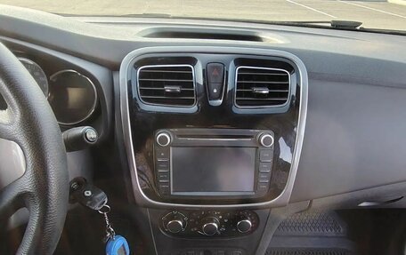 Renault Logan II, 2016 год, 525 000 рублей, 16 фотография