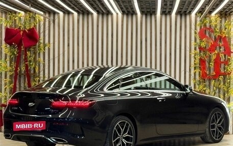 Mercedes-Benz E-Класс, 2021 год, 5 500 000 рублей, 6 фотография