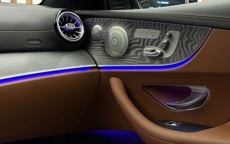 Mercedes-Benz E-Класс, 2021 год, 5 500 000 рублей, 19 фотография
