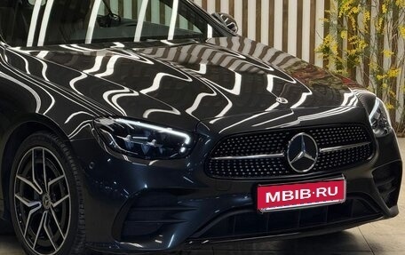 Mercedes-Benz E-Класс, 2021 год, 5 500 000 рублей, 12 фотография
