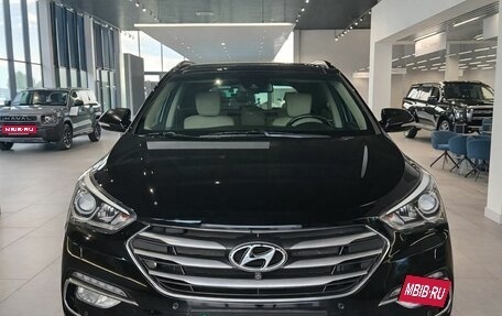 Hyundai Santa Fe III рестайлинг, 2018 год, 1 999 000 рублей, 2 фотография
