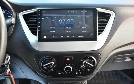 Hyundai Solaris II рестайлинг, 2019 год, 1 160 000 рублей, 13 фотография