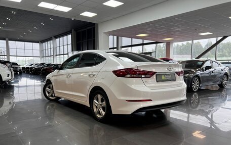 Hyundai Elantra VI рестайлинг, 2017 год, 1 345 000 рублей, 6 фотография