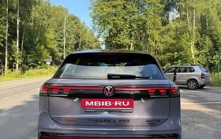 Volkswagen Tiguan, 2025 год, 4 500 000 рублей, 9 фотография