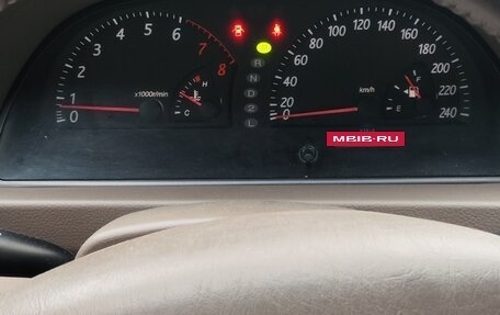 Toyota Camry V40, 2004 год, 670 000 рублей, 6 фотография