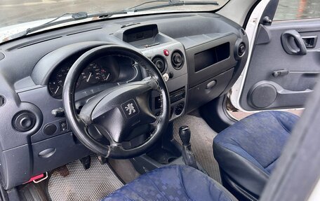 Peugeot Partner II рестайлинг 2, 2009 год, 200 000 рублей, 8 фотография