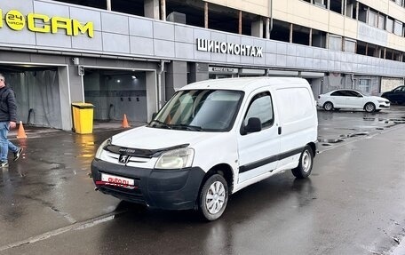 Peugeot Partner II рестайлинг 2, 2009 год, 200 000 рублей, 4 фотография