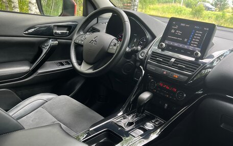 Mitsubishi Eclipse Cross, 2021 год, 2 500 000 рублей, 6 фотография