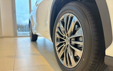 Toyota Highlander, 2026 год, 5 600 000 рублей, 9 фотография