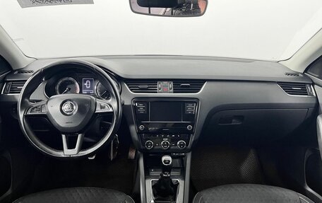 Skoda Octavia, 2017 год, 1 480 000 рублей, 13 фотография