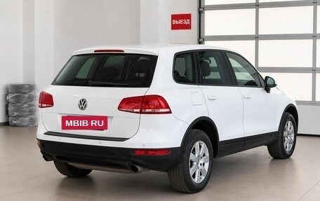 Volkswagen Touareg III, 2013 год, 1 900 000 рублей, 6 фотография