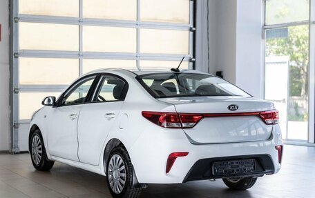 KIA Rio IV, 2019 год, 1 100 000 рублей, 4 фотография