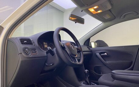 Volkswagen Polo VI (EU Market), 2018 год, 920 000 рублей, 20 фотография