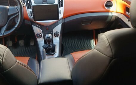 Chevrolet Cruze II, 2012 год, 670 000 рублей, 8 фотография