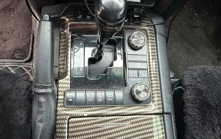 Toyota Land Cruiser 200, 2016 год, 6 500 000 рублей, 9 фотография
